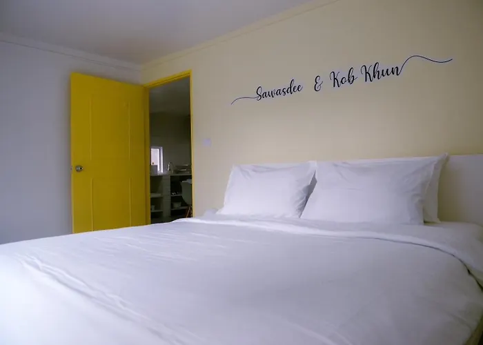 아파트 Baan Khun Pra No4 Duplex 3br