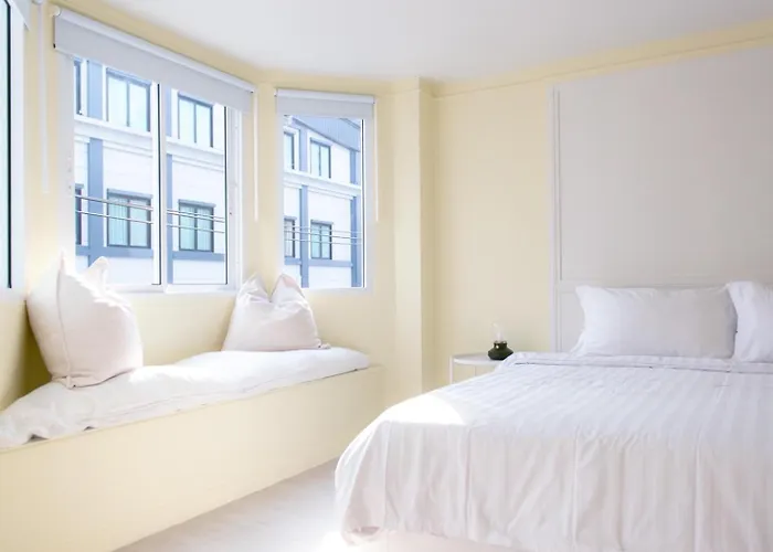 Baan Khun Pra No4 Duplex 3br 아파트 방콕