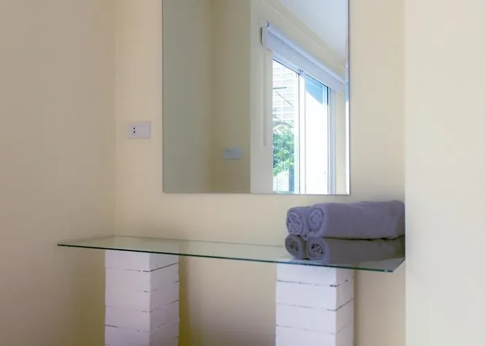 아파트 Baan Khun Pra No4 Duplex 3br 방콕